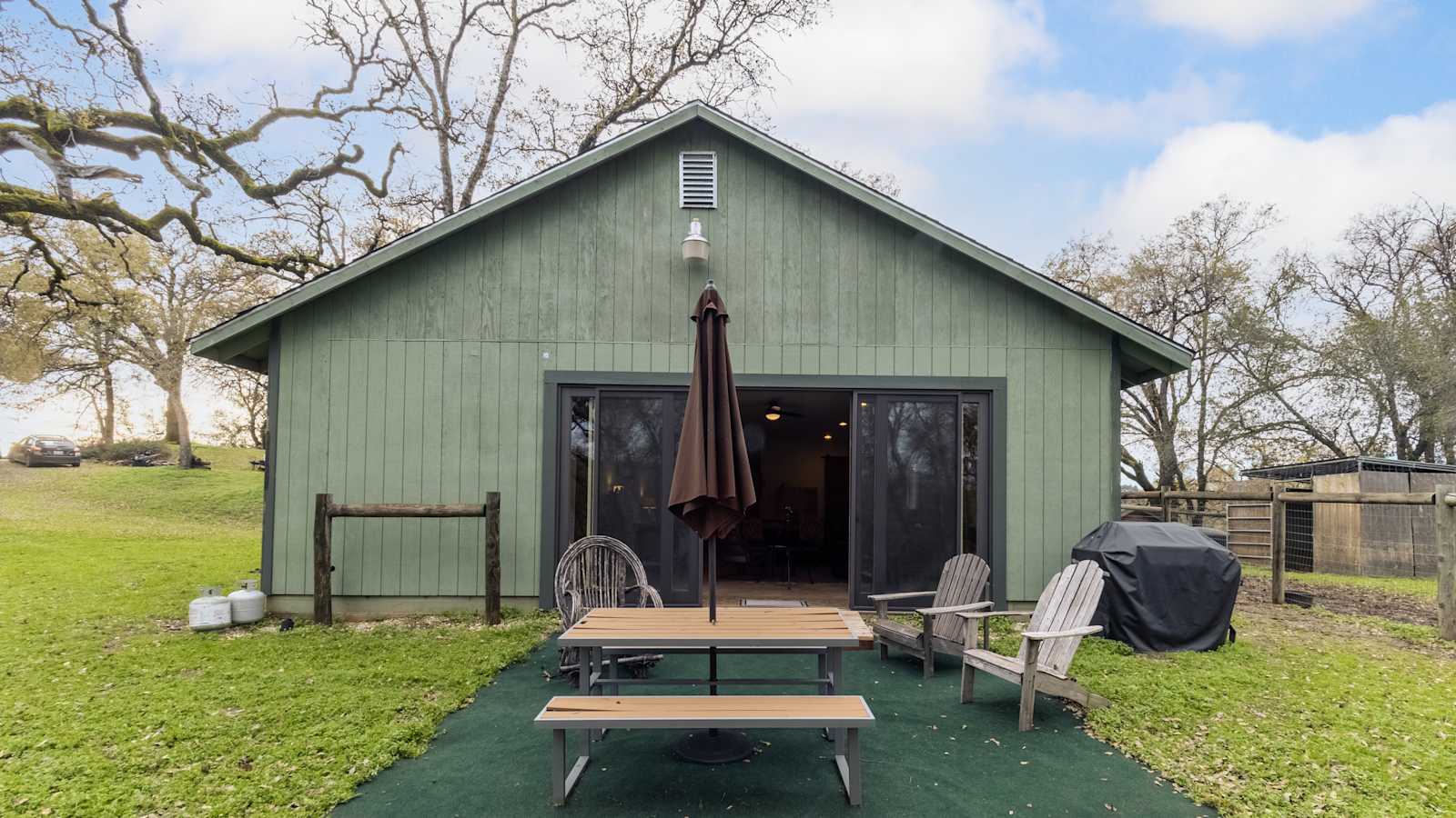 Guesthouse or Glamping Gold Country - River Pines, California - glamping.directory
