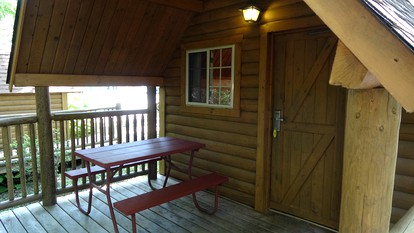 Classic Camping Cabin in Williamsburg, Virginia - Williamsburg, Virginia - glamping.directory
