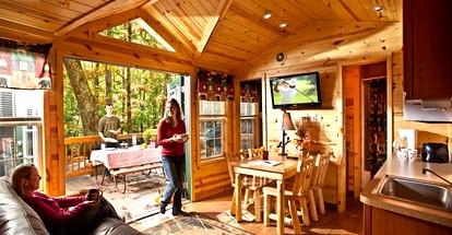 Classic Camping Cabin in Williamsburg, Virginia - Williamsburg, Virginia - glamping.directory