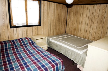 Tranquil Cabin Getaway near a National Park in Pickerel, Wisconsin - Pickerel, Wisconsin - glamping.directory