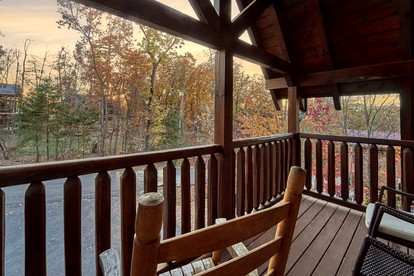Entertainment Paradise: Pigeon Forge Cabin with Movie Theater, Game Room, and Sauna - Pigeon Forge, Tennessee - glamping.directory