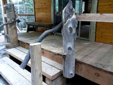 Romantic Trinity Cabin Getaway with Lovely Woodland Views in Nevada City, California - Nevada City, California - glamping.directory