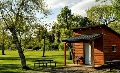 Rustic Cabin near Black Hills National Forest for an Incredible Outdoor Escape in Sturgis, South Dakota - Sturgis, South Dakota - glamping.directory
