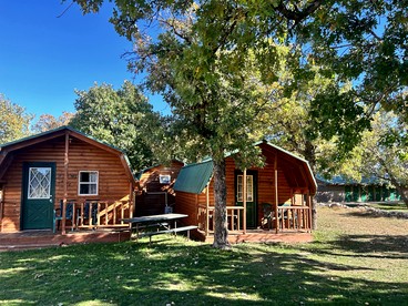 Rustic Cabin near Black Hills National Forest for an Incredible Outdoor Escape in Sturgis, South Dakota - Sturgis, South Dakota - glamping.directory