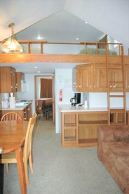 Family Cabin with Mountain Views in Alaska - Cooper Landing, Alaska - glamping.directory