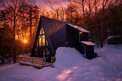 Bright and Airy A-Frame for a Relaxing Mountain Getaway in Conway, New Hampshire - glamping.directory