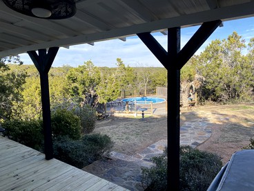 The Ultimate Romantic Getaway: Charming Cabin with a Hot Tub in Wimberley, Texas - Wimberley, Texas - glamping.directory