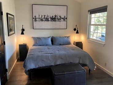 The Ultimate Romantic Getaway: Charming Cabin with a Hot Tub in Wimberley, Texas - Wimberley, Texas - glamping.directory