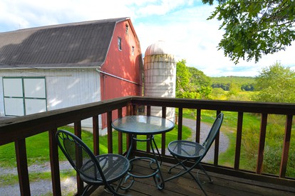 Luxury Suite Rental with a Hot Tub near Deep Creek Lake in Maryland - glamping.directory
