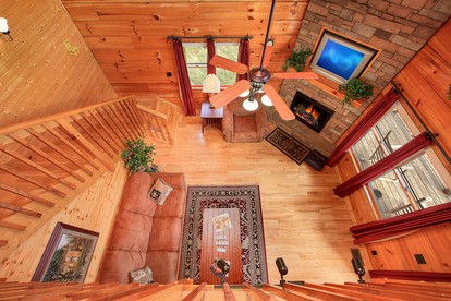 Luxury Gatlinburg Rental Cabin for a Getaway in Tennessee - Gatlinburg, Tennessee - glamping.directory