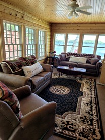 Incredible Lakeside Cabin with Barbecue in Hayward, Wisconsin - Hayward, Wisconsin - glamping.directory