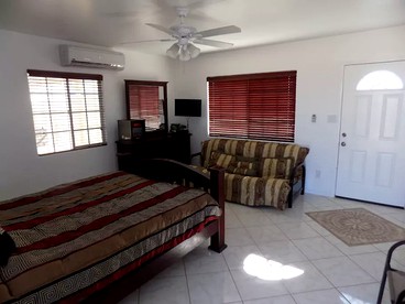 Cabin Getaway with Pool near Joshua Tree in Twentynine Palms, California - Twentynine Palms, California - glamping.directory