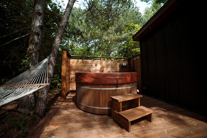 Fully-Equipped Tiny House in Alabama, for Lovely Getaways to Nature - Guntersville, Alabama - glamping.directory
