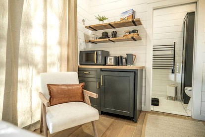 Fully-Equipped Tiny House in Alabama, for Lovely Getaways to Nature - Guntersville, Alabama - glamping.directory