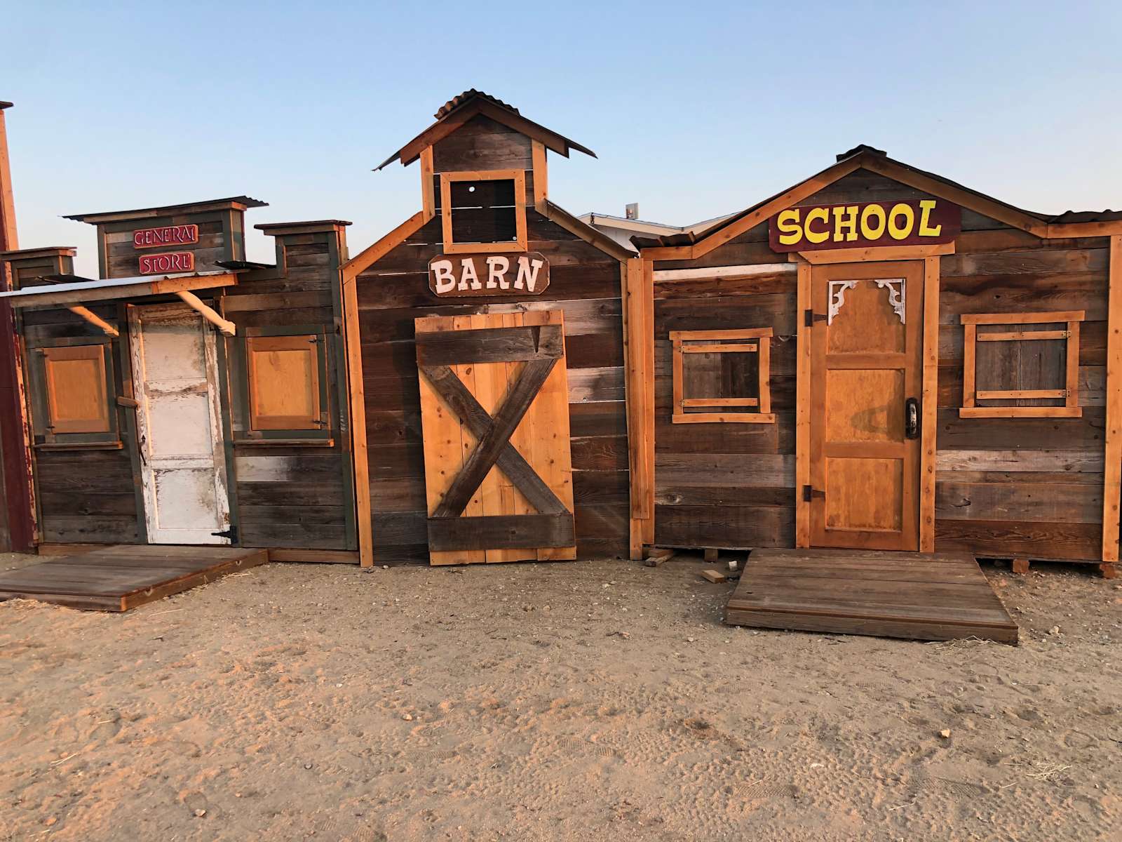 Horse Ranch Camp Desert Paradise - Mojave, California - glamping.directory