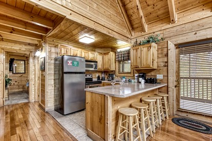 Lovely Cabin Retreat with Jacuzzi and Game Space in Tennessee - Pigeon Forge, Tennessee - glamping.directory