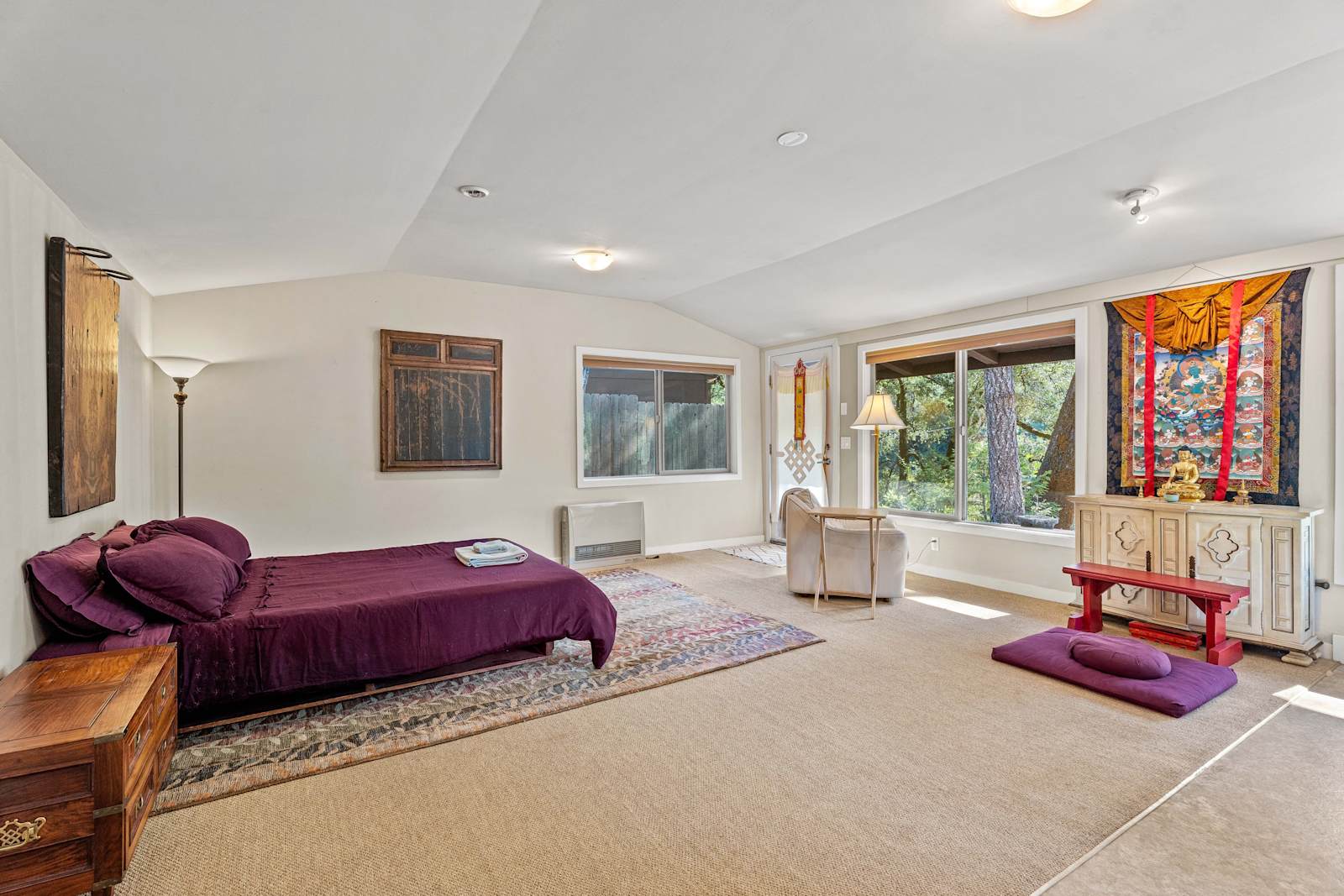 Gomde Buddhist Meditation Center - Leggett, California - glamping.directory
