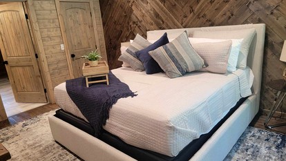 Elegant Cabin with a Hot Tub in Broken Bow, OK - The Ultimate Glamping Spot - Broken Bow, Oklahoma - glamping.directory