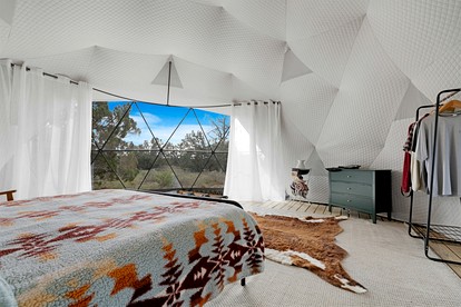 Luxury Desert Dome Retreat with Epic Stargazing & Fire Pit in Williams, Arizona - Williams, Arizona - glamping.directory