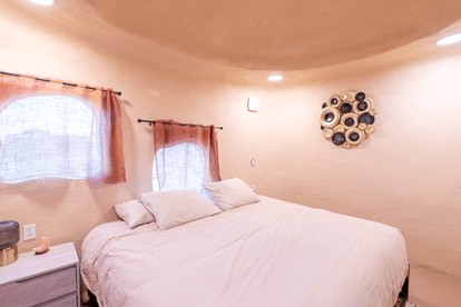 Spectacular Cave Perfect for Families or Groups in Utah - Iron County, Utah - glamping.directory