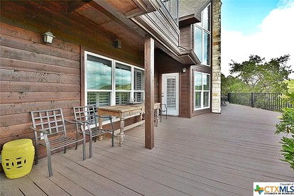 Texas Hill Country Glamping Escape with Stunning Views and a Private Pool - Canyon Lake, Texas - glamping.directory