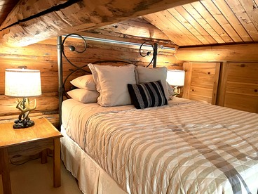 Cozy Mountain Cabin Retreat with Hot Tub, Trails, and Year-Round Outdoor Adventure in Alta, Wyoming - Alta, Wyoming - glamping.directory