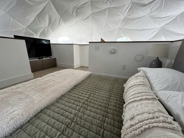 Luxury Private Dome with Spa and Fire Pit in Benzonia, Michigan - Vacation Home - Joyfield Township, Michigan - glamping.directory