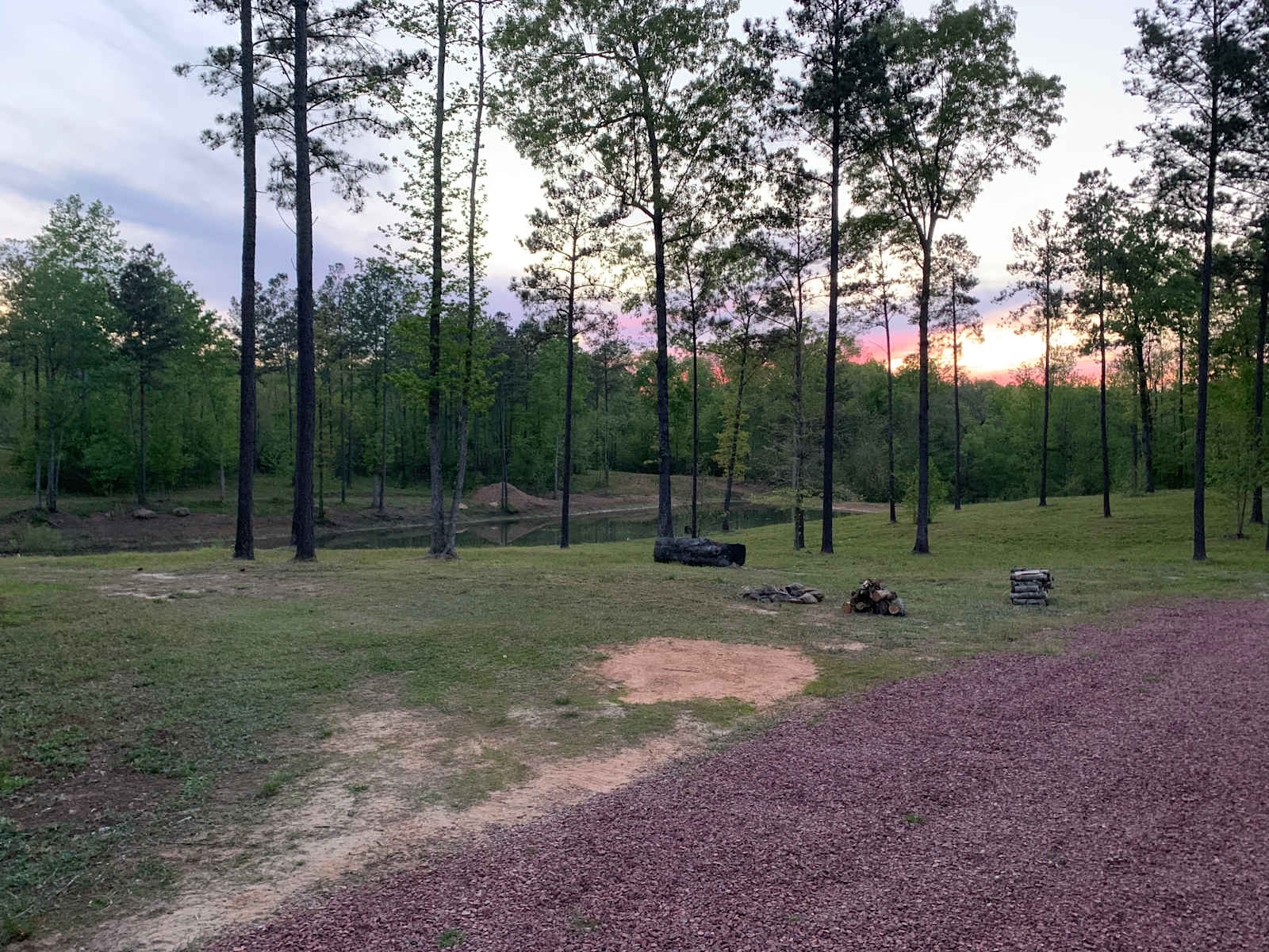 Argo’s Park & Trails - glamping.directory