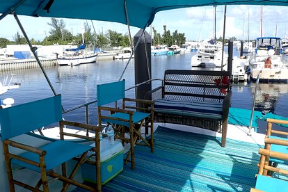 Unique Floating Accommodation at Resort for Getaway to Key West, Florida - glamping.directory