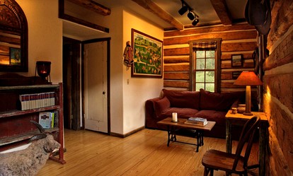Cozy Cabin Rental near Mesa Verde National Park, Colorado - Dolores, Colorado - glamping.directory