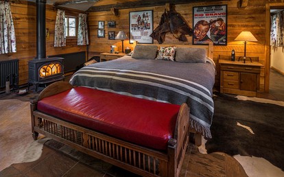Cozy Cabin Rental near Mesa Verde National Park, Colorado - Dolores, Colorado - glamping.directory