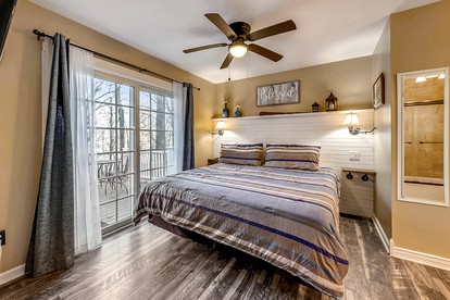 Stunning Cottage with Tennis Court and Hot-tub in Sevierville, Tennessee - Sevierville, Tennessee - glamping.directory