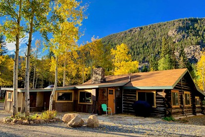 Rustic and Luxurious Eldora Cabin Ideal for a Weekend Getaway in Colorado - glamping.directory