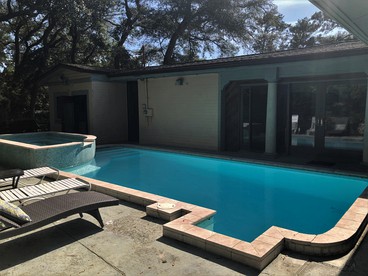 Luxurious Beach Cottage with Private Pool and Barbecue in Jekyll Island, Georgia - Jekyll Island, Georgia - glamping.directory