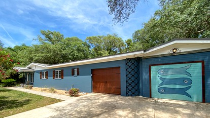Luxurious Beach Cottage with Private Pool and Barbecue in Jekyll Island, Georgia - glamping.directory