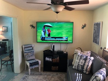 Luxurious Beach Cottage with Private Pool and Barbecue in Jekyll Island, Georgia - Jekyll Island, Georgia - glamping.directory