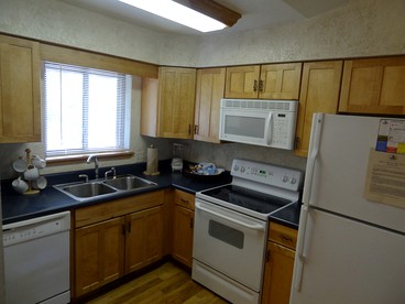 Wonderful Pet Friendly Log Cabin in Mount Ida, AR - Mount Ida, Arkansas - glamping.directory