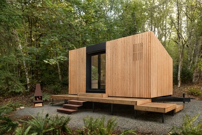 Peaceful Forest Hideout Cabin with Minimalist Design near Cape Horn in Washougal, WA - Washougal, Washington - glamping.directory