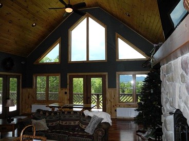 Impressive Cabin Rental for Large Groups in Au Sable Forks, New York - Au Sable Forks, New York - glamping.directory