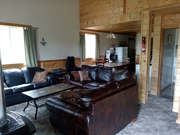 Large Rustic Cabin in the Snowy Range Mountains of Wyoming - Centennial, Wyoming - glamping.directory