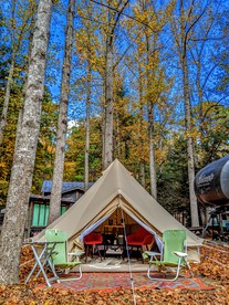 Charming Bell Tent Rental for Glamping in Tennessee - Erwin, Tennessee - glamping.directory