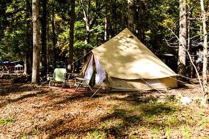 Charming Bell Tent Rental for Glamping in Tennessee - glamping.directory