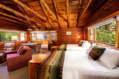 Private Cabin Rental for Group Getaway near Flagstaff, Arizona - Sedona, Arizona - glamping.directory