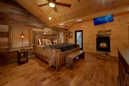 Copper Creek Lodge in Gatlinburg, TN - Gatlinburg, Tennessee - glamping.directory