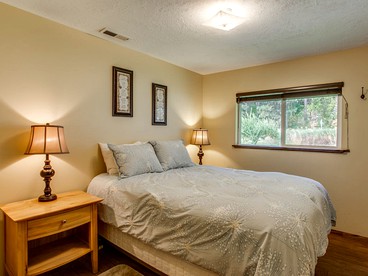 Spacious Cabin Rental for Families near Leavenworth, Washington - Leavenworth, Washington - glamping.directory