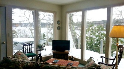 Gorgeous Waterfront Cottage with a Spacious Deck in East Boothbay, Maine - East Boothbay, Maine - glamping.directory
