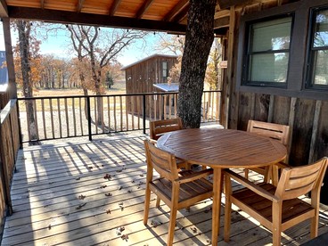 Lovely Treehouse Glamping Spot Near Magnolia and Baylor, Texas - glamping.directory