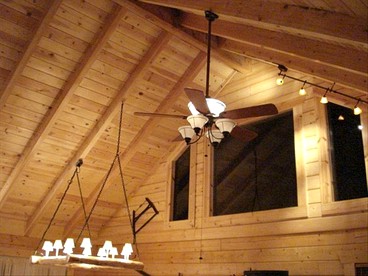 Peaceful and Spacious Log Cabin Rental with Woodland Views near Branson, Missouri - Branson, Missouri - glamping.directory