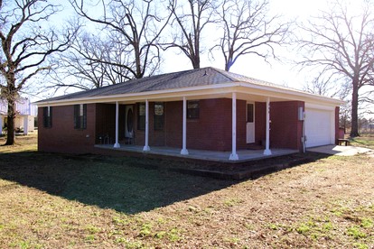 Peaceful Retreat with Expansive Yards & Cozy Outdoor Spaces in Alexander, Arkansas - glamping.directory
