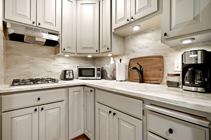 Inspiring Cottage Rental for a Vacation in California Wine Country - Lockeford, California - glamping.directory